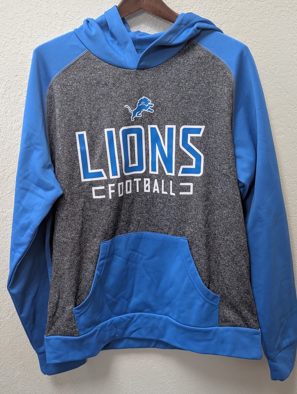 Fanatics Blue And Gray Detroit Lions Hooded Sweatshirt. Size Large